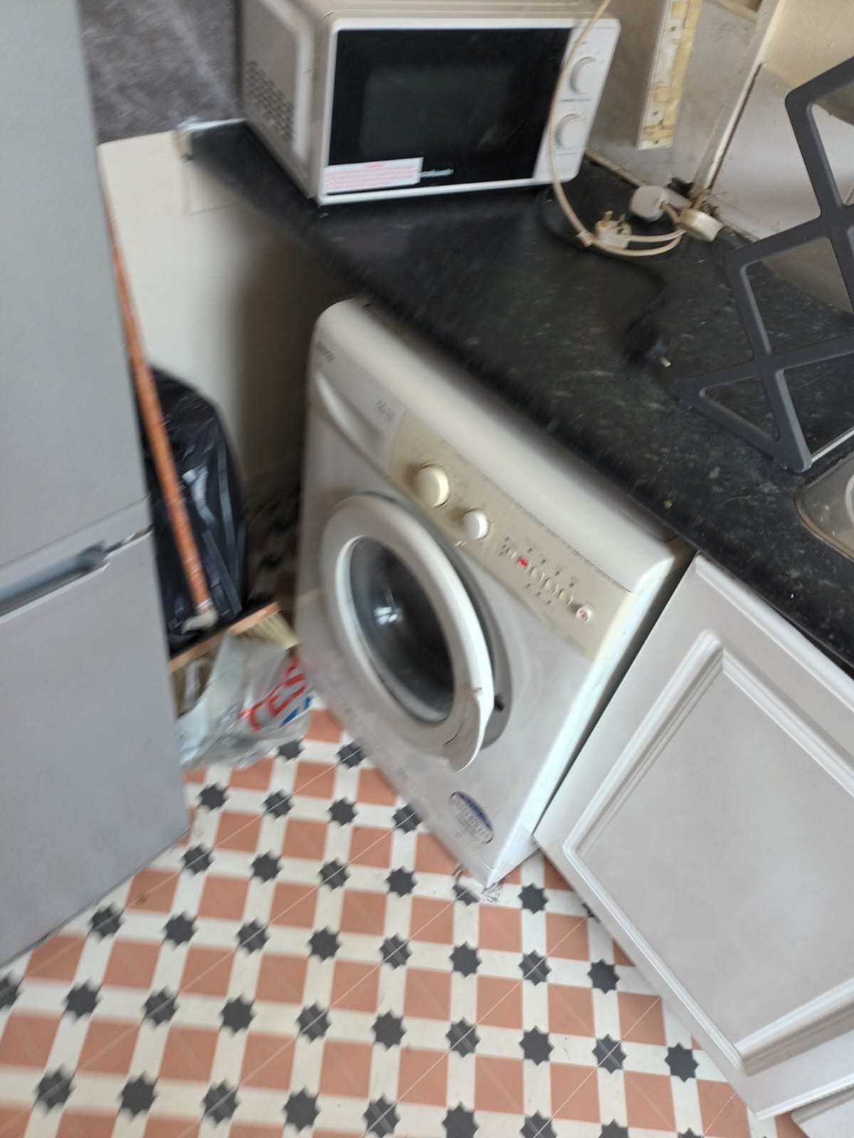 2-bedroom upstairs flat to rent in Whalley range M16 0BG