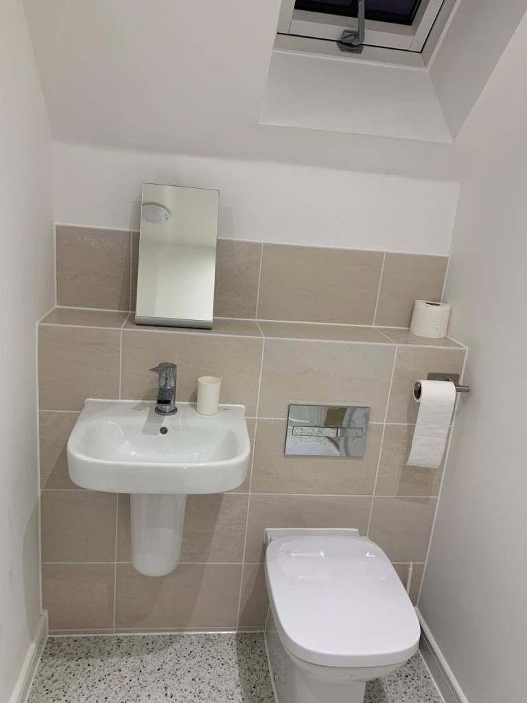 Spacious Ensuite Room for Rent – Langley, Maidston ME17