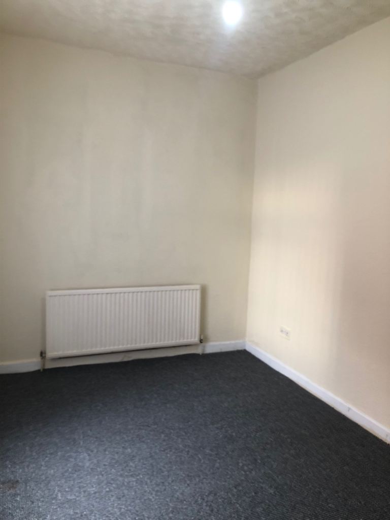 1-bed Flat to let Rossington st, Failsworth M40 1PQ (Excl. bills)