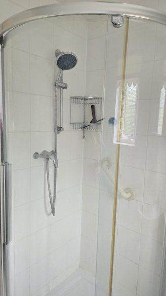 DOUBLE & EN-SUITE ROOMS AVAILABLE IN A BEAUTIFUL MODERN HOME IN POOLE –DORSET Poole, Dorset £650pm