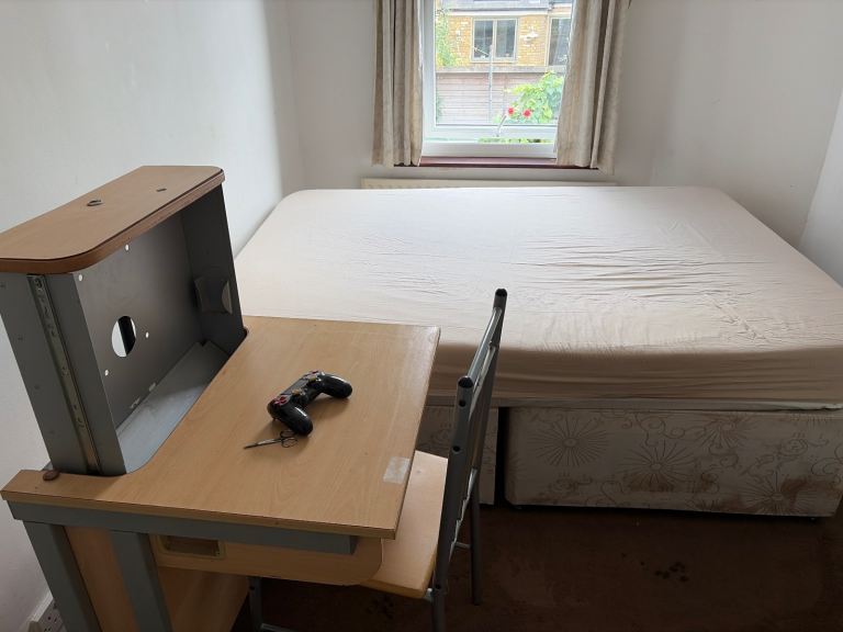 🏡 Double Room in Tooting, SW17 9PZ | £875 PCM | Couples Welcome