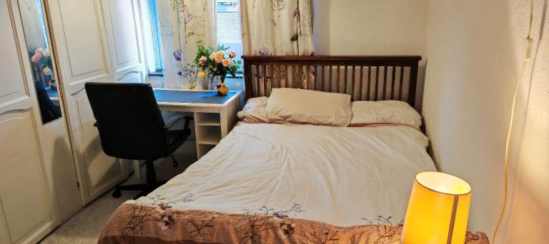 SINGLE PROFESSIONAL LODGER WANTED | UB7 9ES | WEST DRAYTON