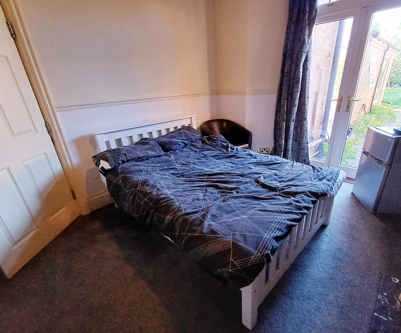 🏡 Furnished En-Suite Double Rooms to Rent – Birmingham B23 7QP