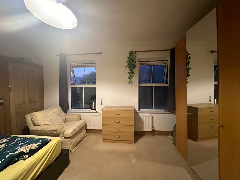 Spacious Shared Accommodation Available – AL3 4GG