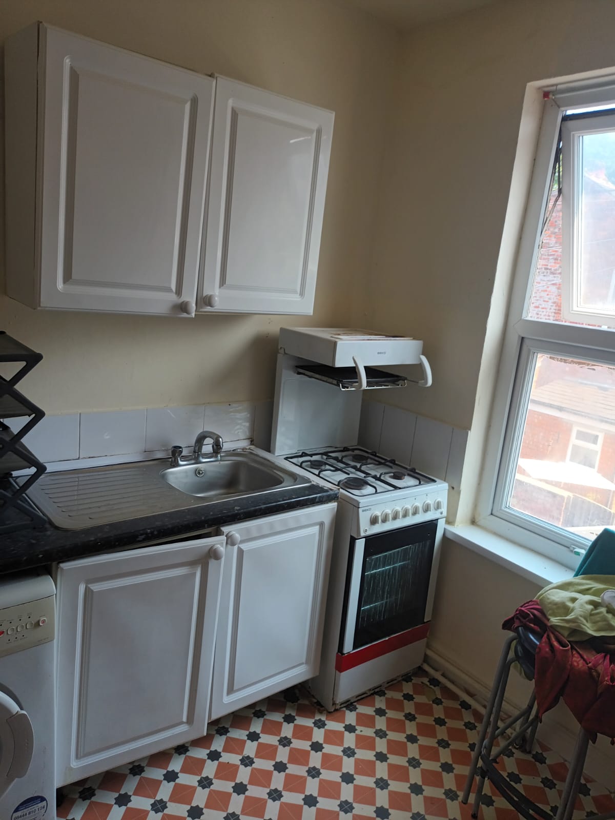 2-bedroom upstairs flat to rent in Whalley range M16 0BG
