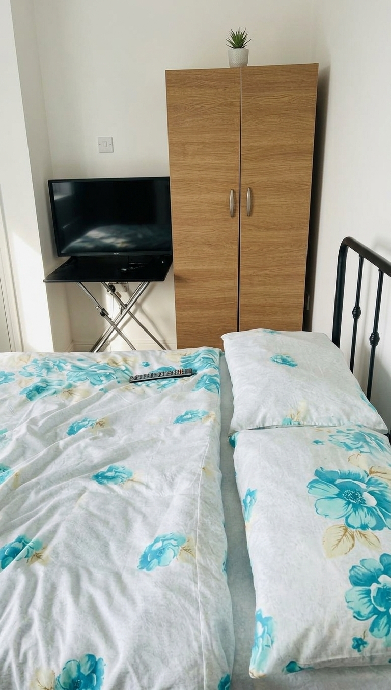 🏡 2 Studio style En-suite ROOMS – EASTERN AVENUE, NEWBURY PARK, ILFORD IG2 7HU