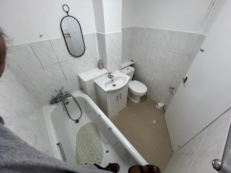 🏡✨ Fully Furnished 2-Bedroom Flat in Heston TW5 0QD – Ready to Move In | Great Transport Links! 🚆