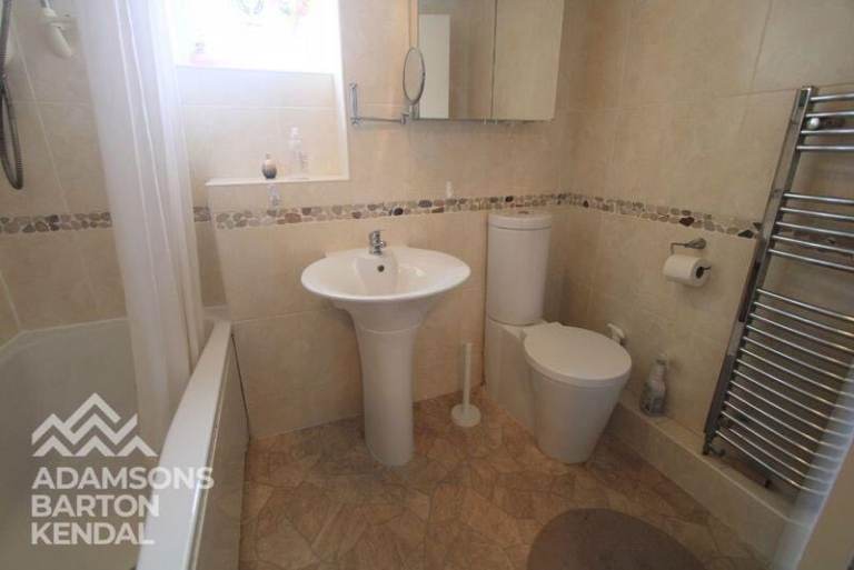 🏡 Large Single Room in Rochdale, OL11 1SU | £550 PCM | All Bills Inclusive