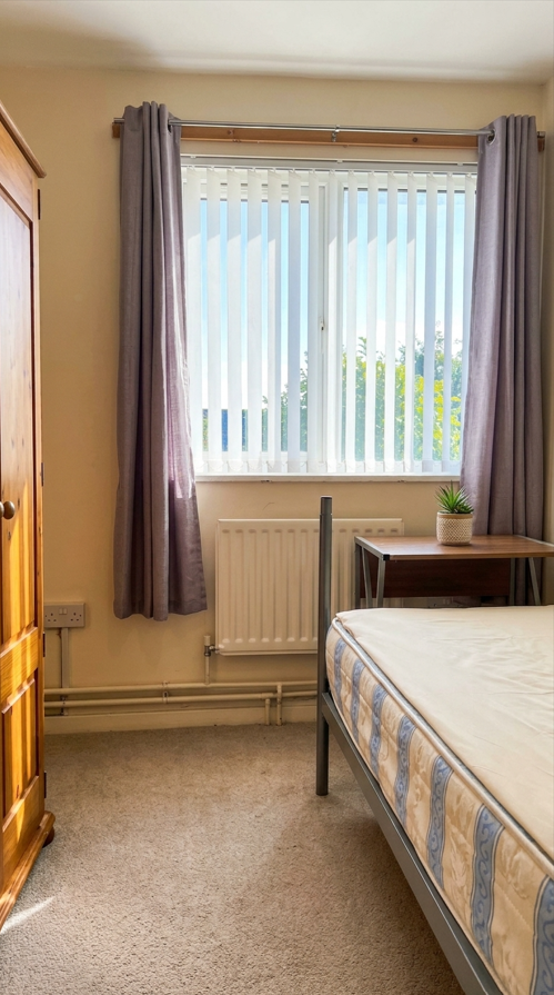 Single room to let in Roehampton (SW15 4BW)