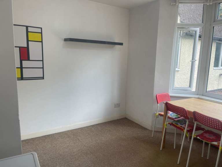 Beautiful spacious 1 bed flat in a prime location Nottingham, Nottinghamshire £940pm@NG7 2EB