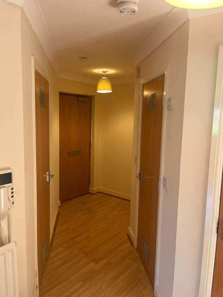 2 Bedroom Flat For Rent at Craigs court, Anniesland (G13 2US)