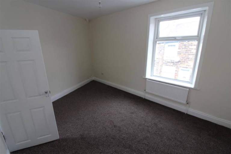 2 Bedroom House To Let at West st, Nelson, Burnley – £500 PCM BB9 7TL