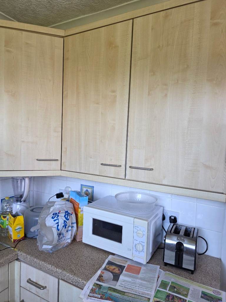 🏡 Spacious Master Bedroom in Gants Hill, IG5 0JA | £850 PCM | Available Now