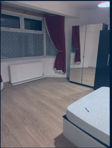 Spacious Shared Accommodation Available – AL3 4GG