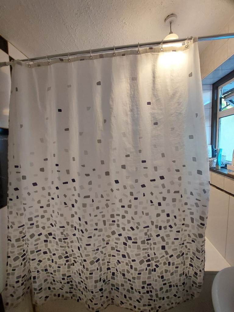 SPACIOUS MASTER ROOM TO RENT – STRATFORD, London E15 3NS ✨