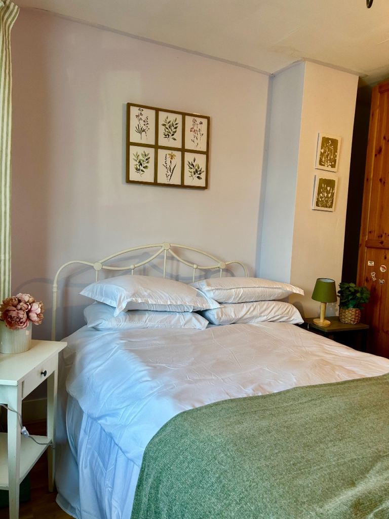 🌸 Beautiful Double Room to Let – South Harrow (HA2 9BT)