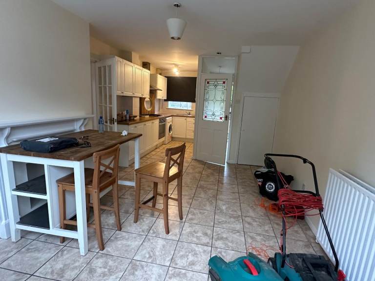 🏡 Newly Refurbished Double Room in Milton Keynes, MK13 7NB | £600 PCM | Students & Professionals Welcome