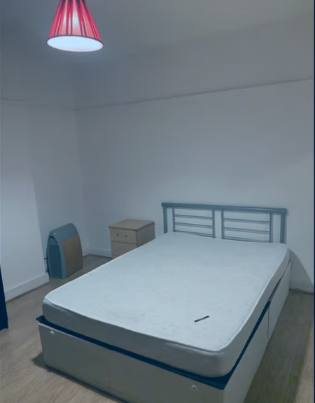Spacious Shared Accommodation Available – AL3 4GG