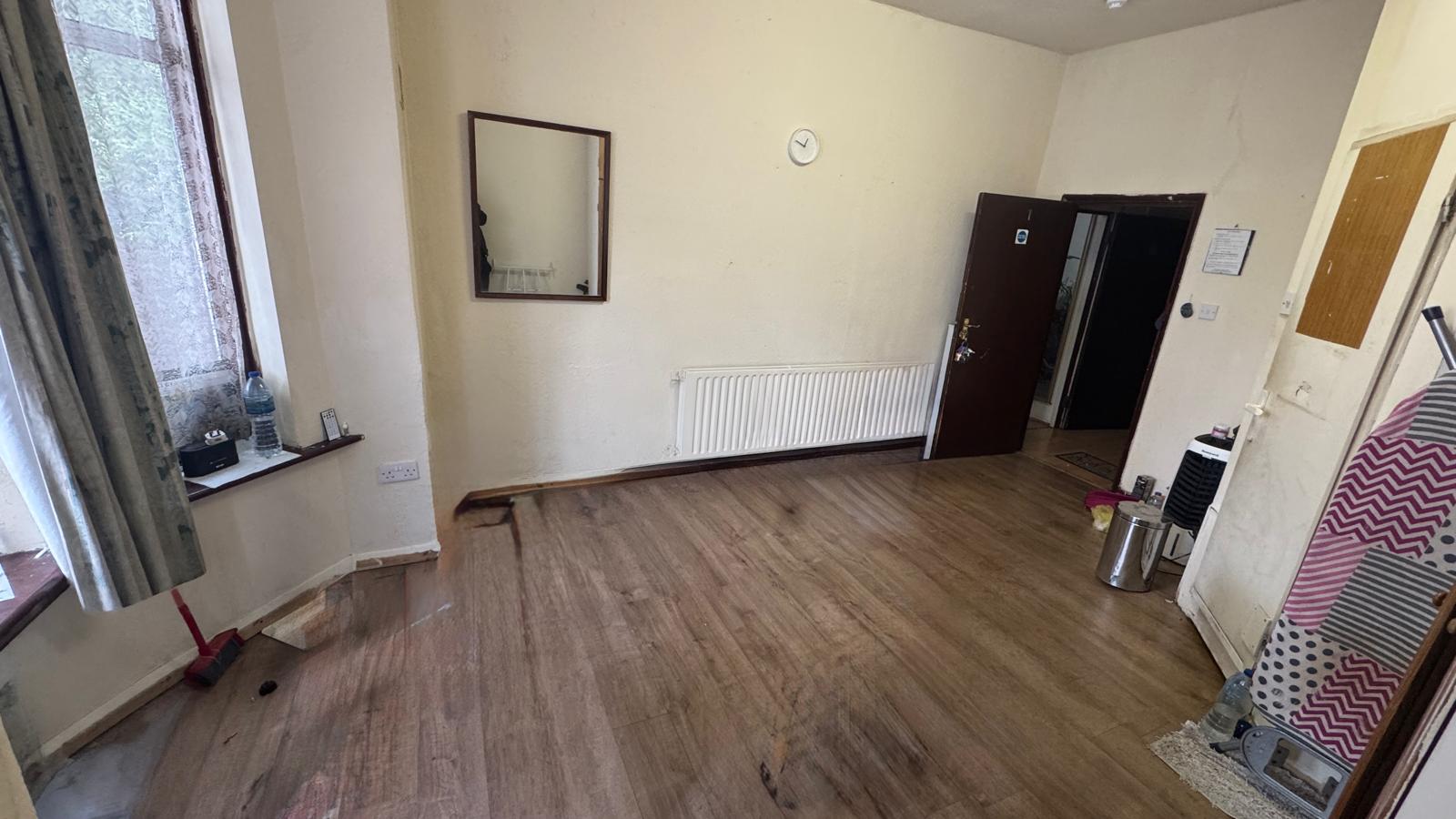 GROUND FLOOR ENSUITE ROOM – W4 3AY