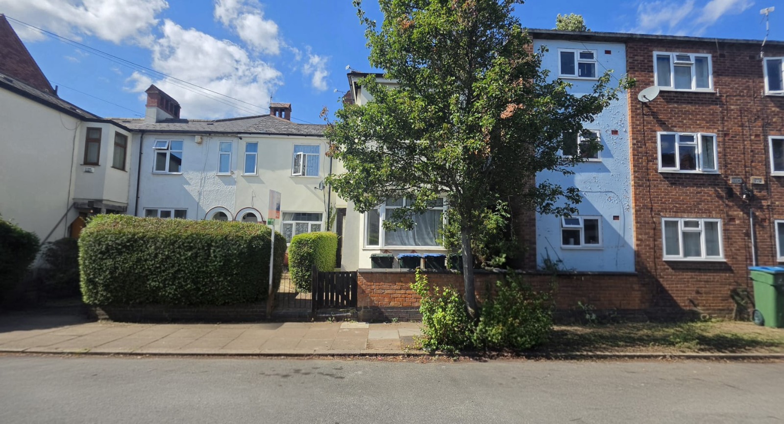 🏡 Spacious 4-Bedroom House to Rent – Coventry, CV2 4BT