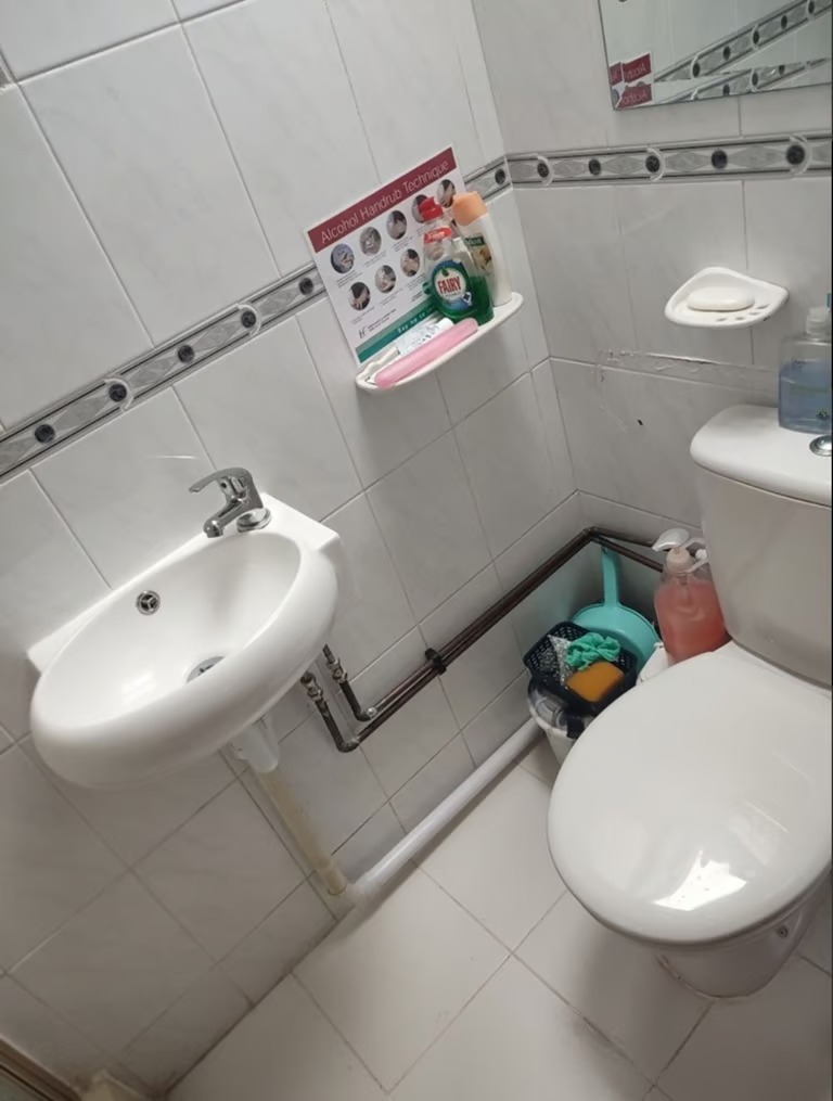 Spacious room to let
