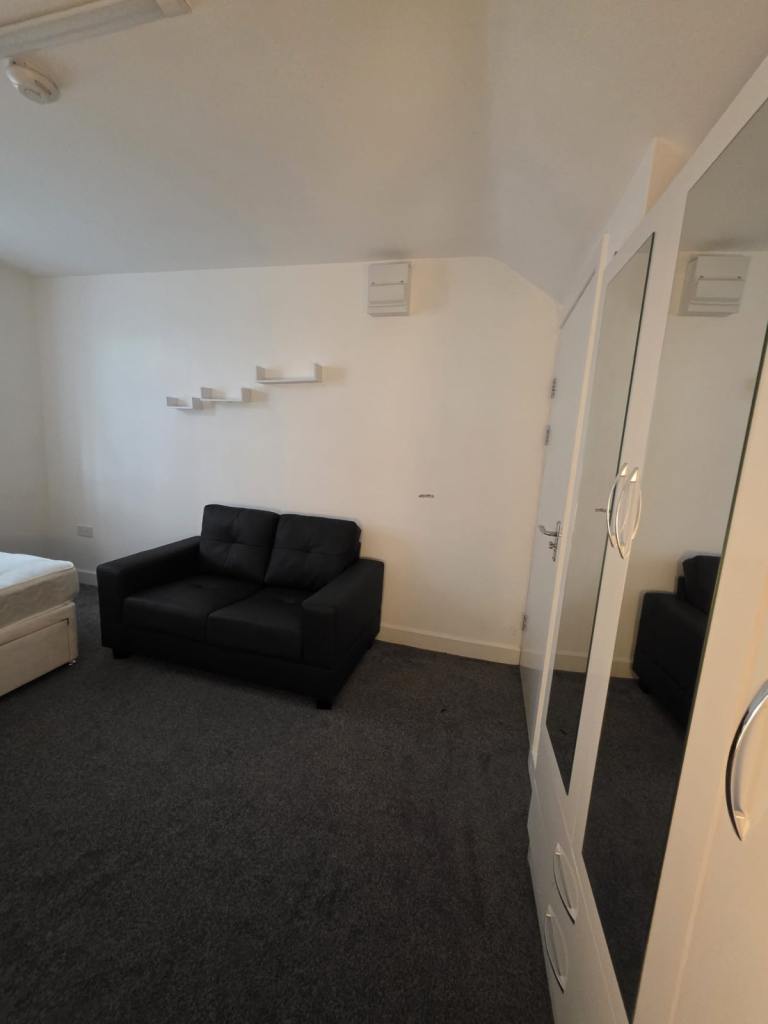 Furnished Double Room – Osborne Road, Tuebrook, Liverpool L13 8AT