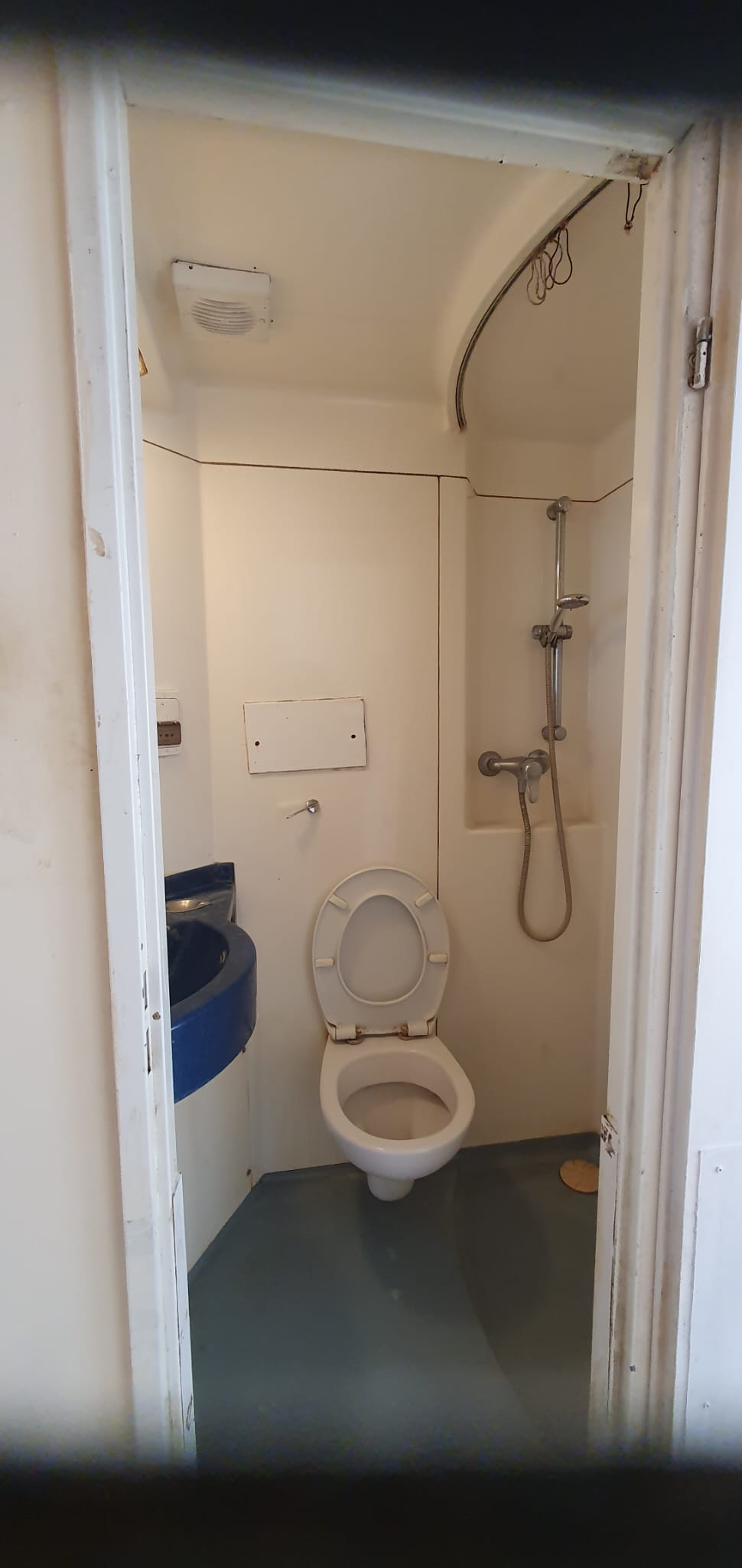 Studio flat for couples in TW3