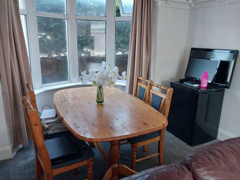 2 Double rooms are available in a 3-bed house at Keswick Rd, Blackpool FY1 5PA