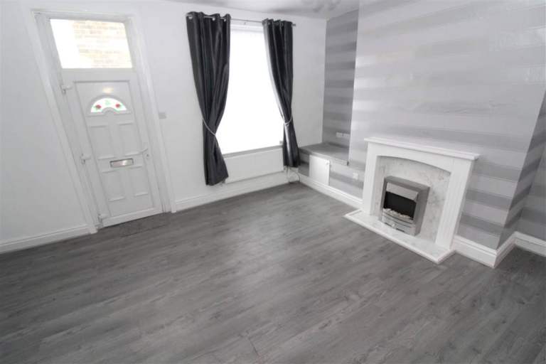 2 Bedroom House To Let at West st, Nelson, Burnley – £500 PCM BB9 7TL