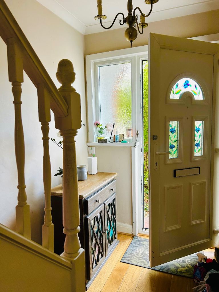 🌸 Beautiful Double Room to Let – South Harrow (HA2 9BT)
