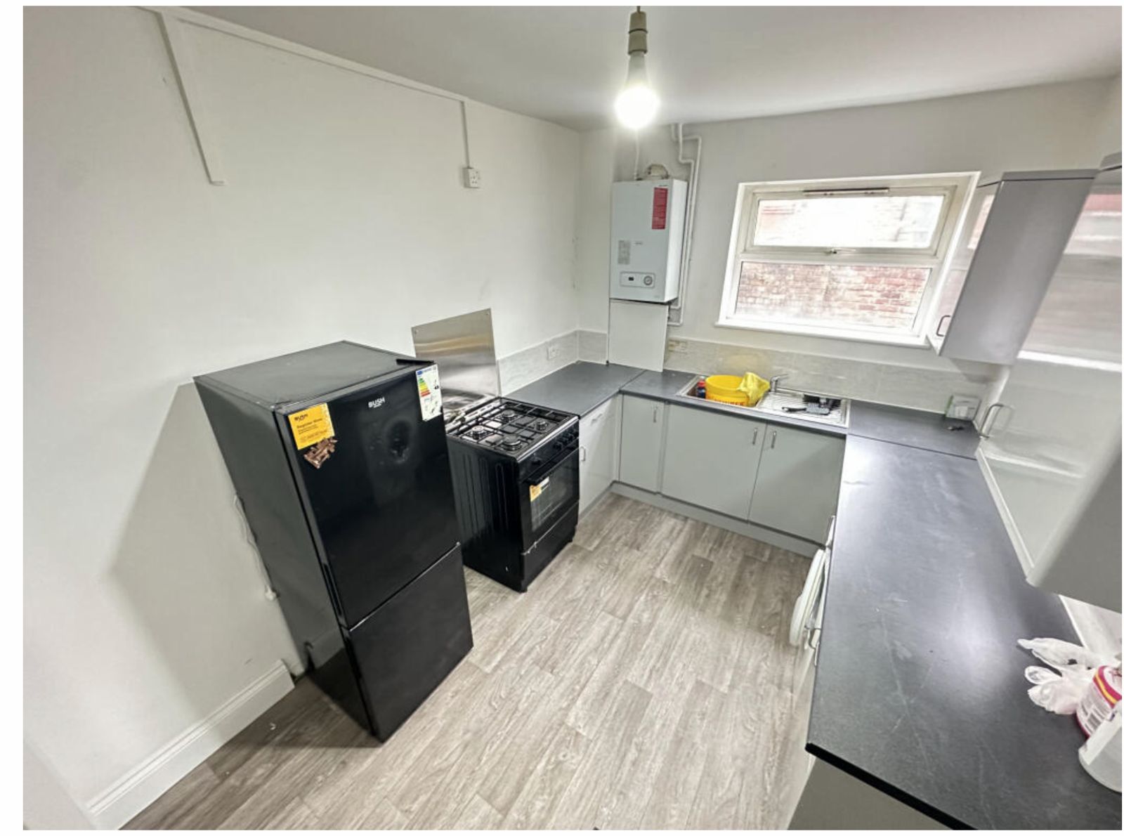Single & Double rooms at Rosebery st, Rusholme M14 4US