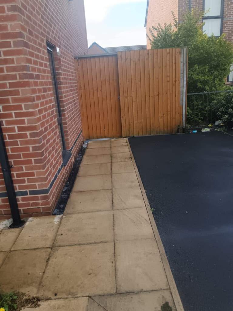 🏡✨ Furnished Single Room in Clayton M11 4XB – £480 pcm | Tram, Bus & Shops Nearby!