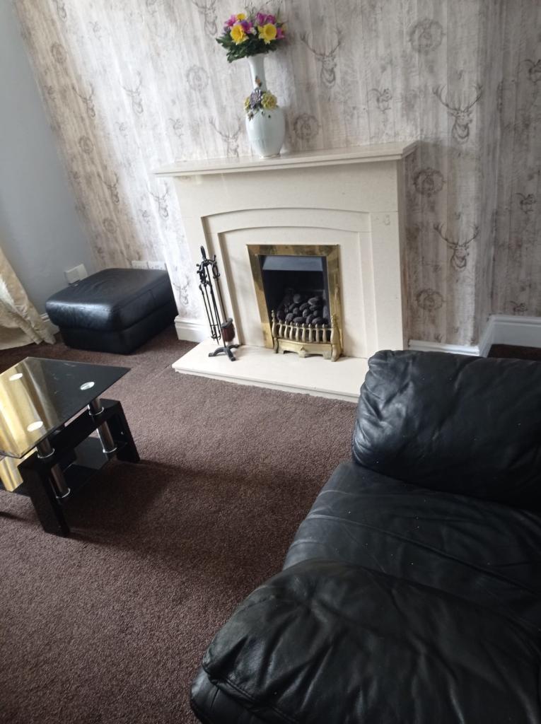 🏡 3-BEDROOM HOUSE TO RENT – BRIARWOOD DRIVE, WIBSEY, BRADFORD BD6 1RT