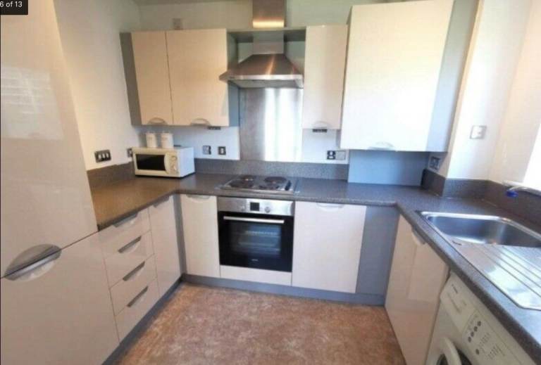 🏙️✨ Luxury 2-Bedroom Furnished Apartment in Birmingham B15 2BG – Park Central | Balcony + Parking! 🚗🌳
