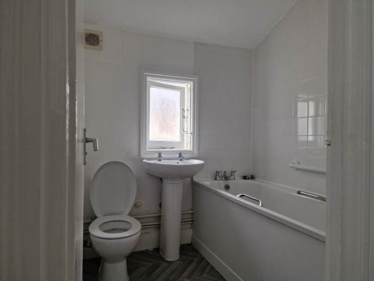 2-bed Flat to rent in converted house in Dulwich (SE22 8PU)