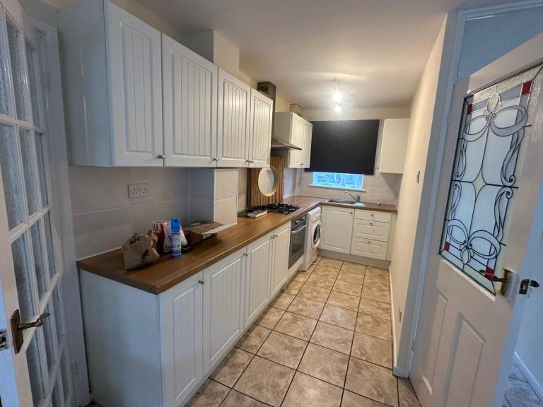 🏡 Newly Refurbished Double Room in Milton Keynes, MK13 7NB | £600 PCM | Students & Professionals Welcome