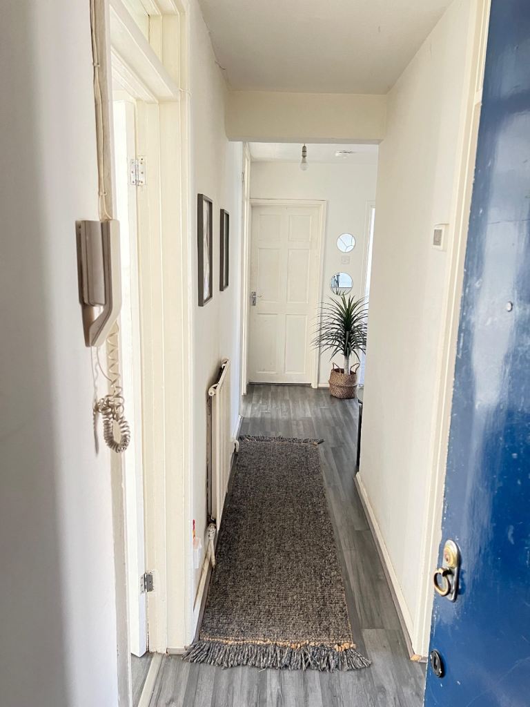 Furnished Double Room Near Elizabeth Line & Overground (E12 6UA)